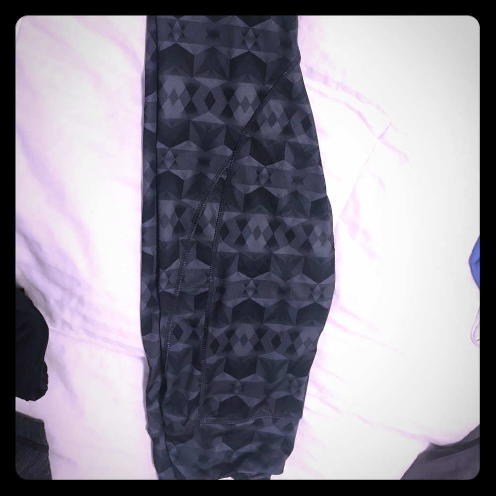 Crop workout pants